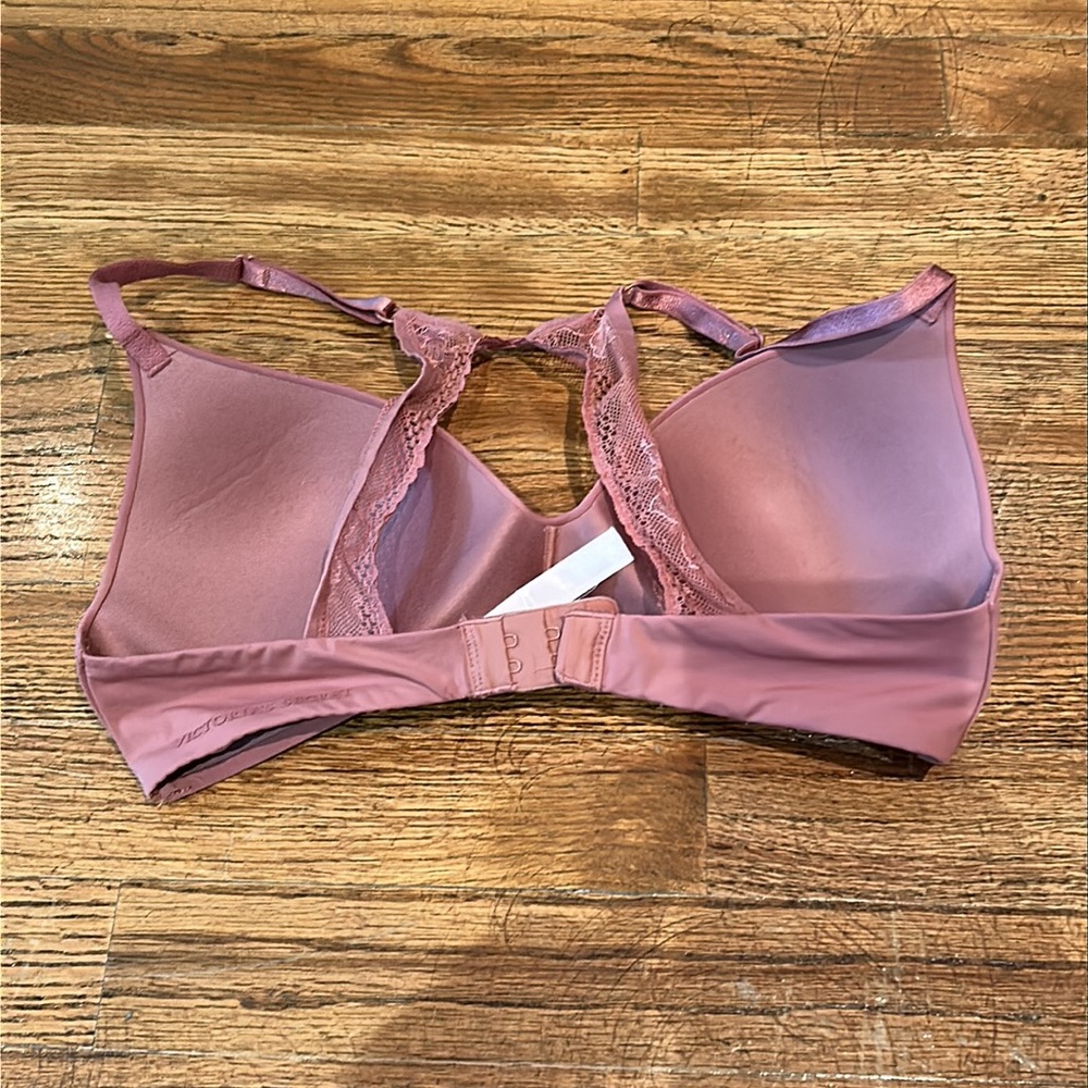 VS - Picture 2 of 3
